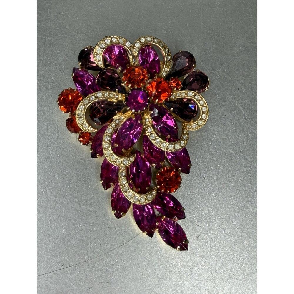 Vintage Gold Tone Purple Pink Red Big Rhinestone Large Flower Floral Pin Brooch - Picture 2 of 4